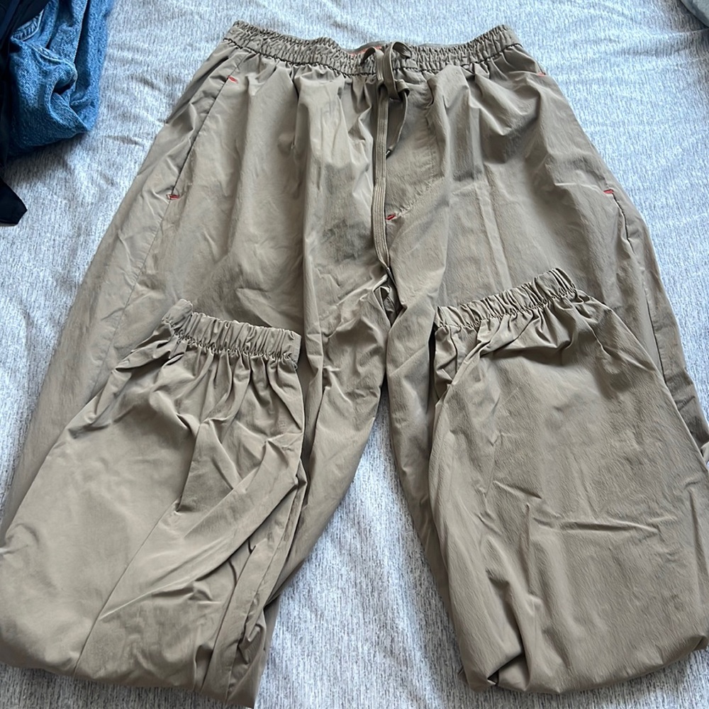 Sweat pants, waterproof